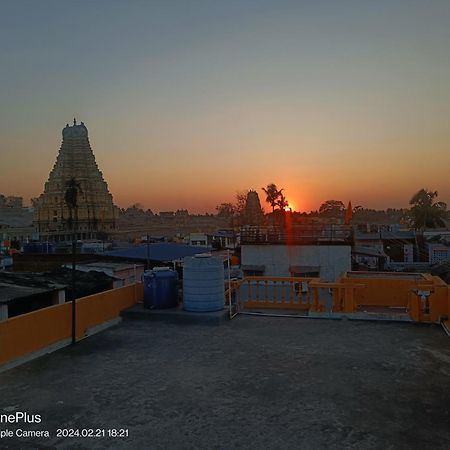 Vicky'S Home Stay Hampi Esterno foto