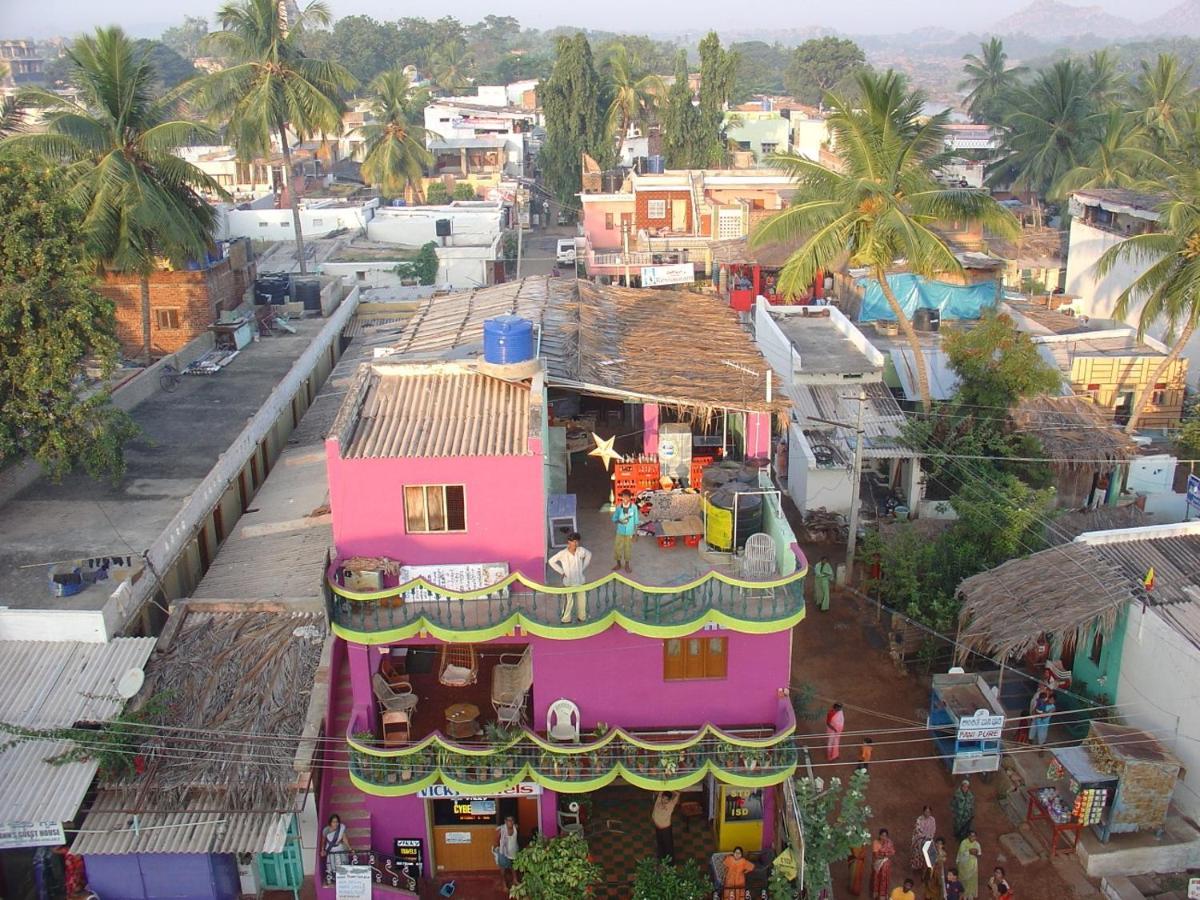 Vicky'S Home Stay Hampi Esterno foto